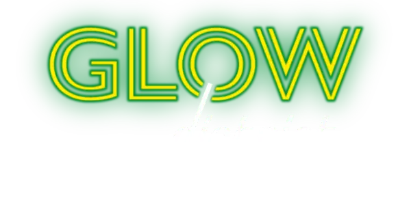 Logo agencji wizażystek Glow District – profesjonalne usługi makijażu i stylizacji fryzur.